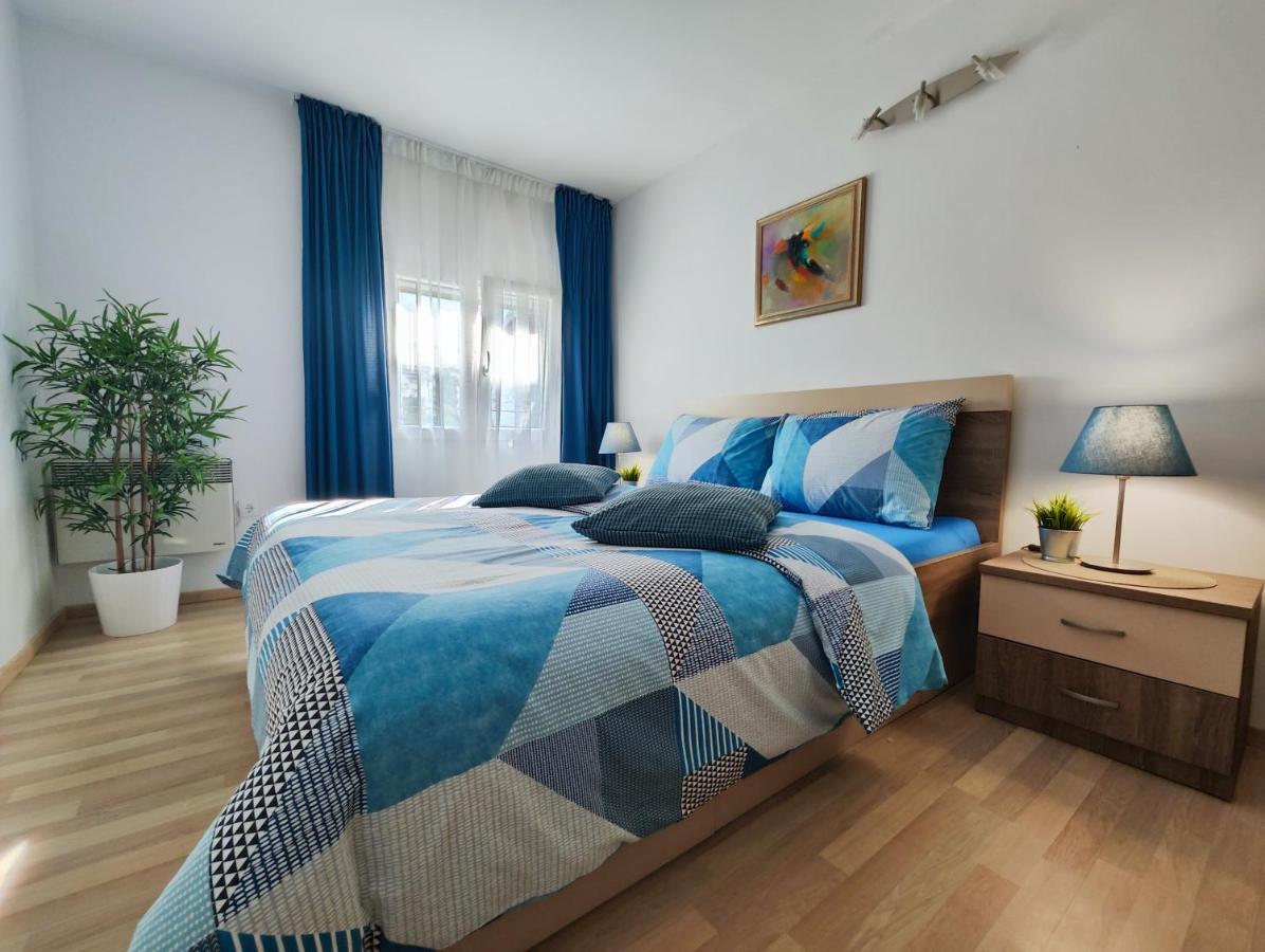 Apartments Lino Selce Buitenkant foto