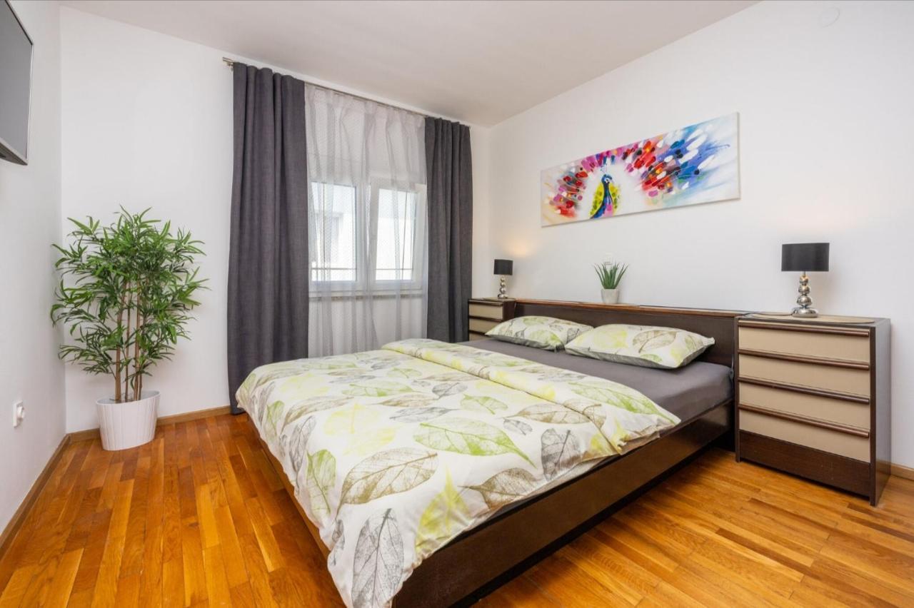 Apartments Lino Selce Buitenkant foto